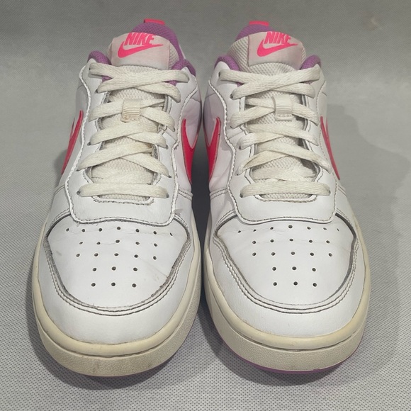Nike Court Borough Low 2 Youth - Size 6.5y or Women’s 8 - Picture 2 of 7